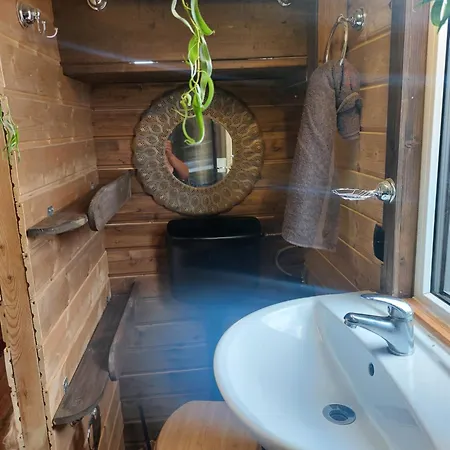 Kajas Schaeferwagen An Der Bockwindmuehle *